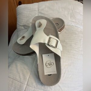 Cato Comfort Line White Slide Sandals /Buckle. Cork platform. Man made materials